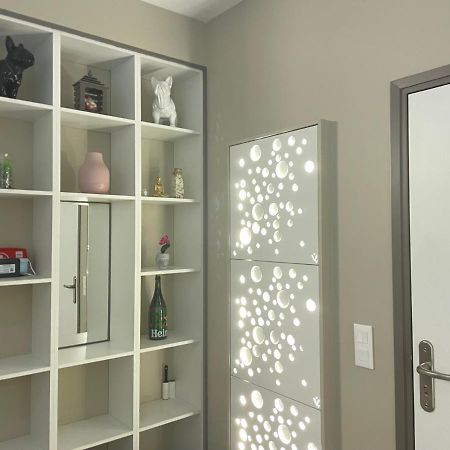 Luxurious Flat In Bondy, Apartment Екстериор снимка